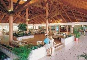 Hotel Barcelo Bavaro Casino Lobby